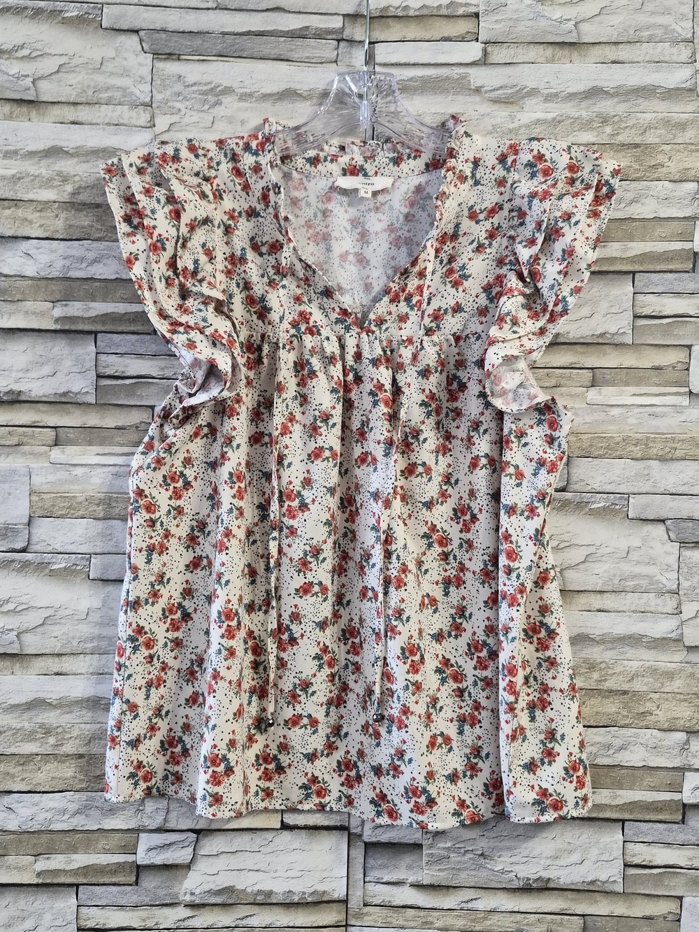 entro Cream Floral Ruffle Sleeve Blouse with Red Roses